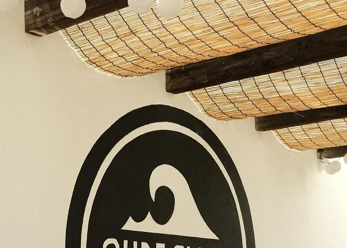 Surf&sleep אכסניה