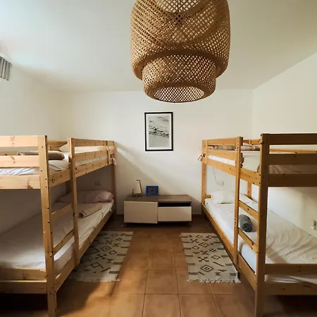 Surf&sleep Albergue Corralejo